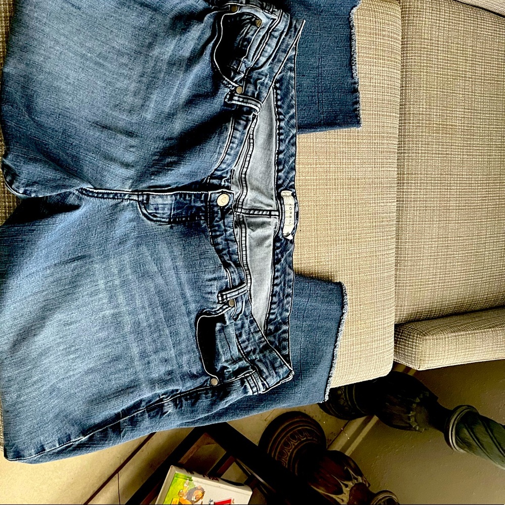 Torrid boyfriend jeans size 22